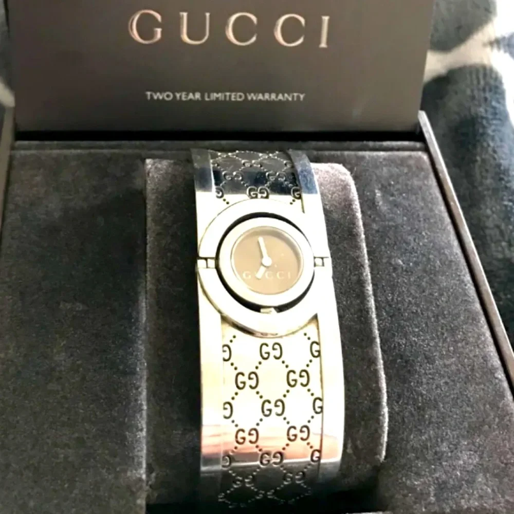 GUCCI Italian Luxury Bracelet Watch